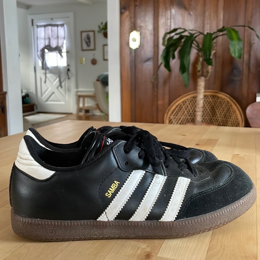 Adidas Samba Classic Womens/7 Mens/6